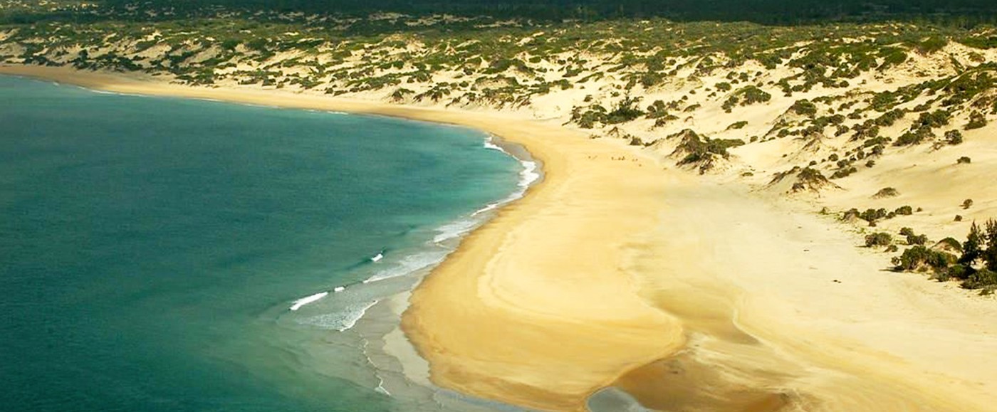 For great holidays we need the beach, the sea, the sun, you have all this here, much more!