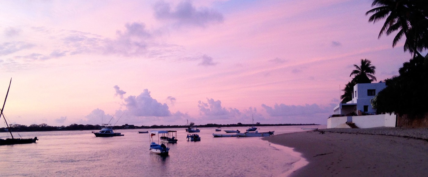A morning walk on Shella Beach, before or after breakfast.
