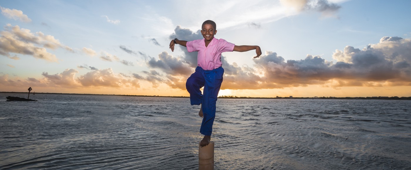 Kids like to play and dive from here, when back to school or every friday at least